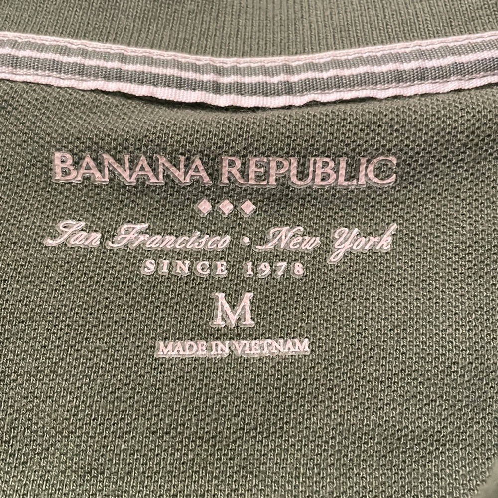 Banana Republic Polo - Picture 3 of 8
